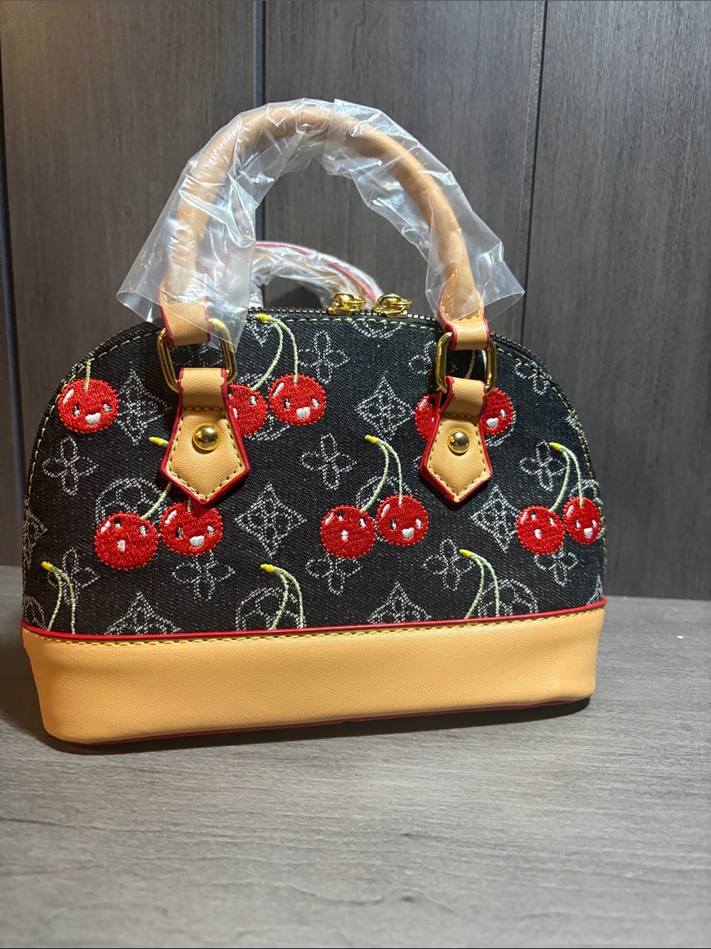 Super Cute Cherry-Embroidered Dome Satchel - Black & Yellow #22